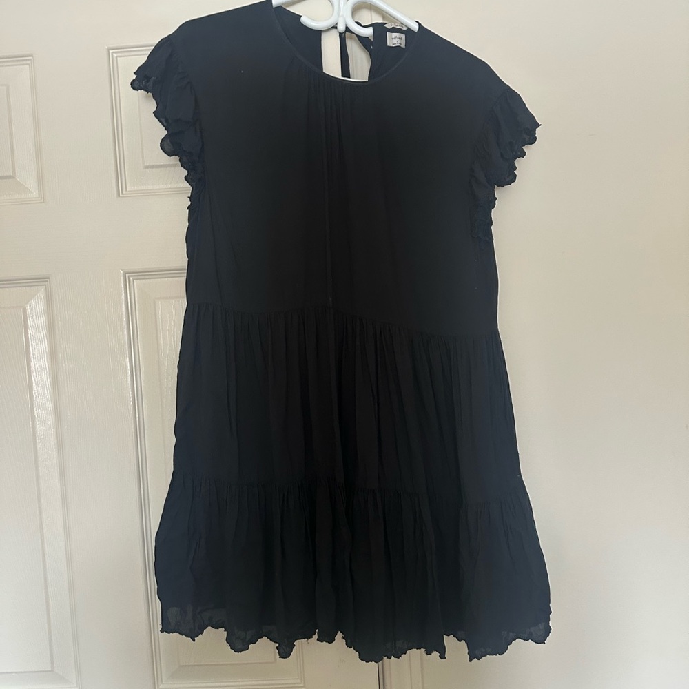 Wilfred Black Sundress with Ruffled Tiered Design and Flutter Sleeves